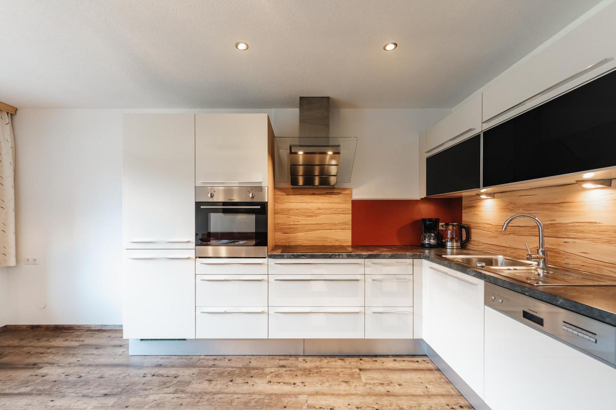 Alpenzeit Zillertal Apartments Zell am Ziller Pokoj fotografie